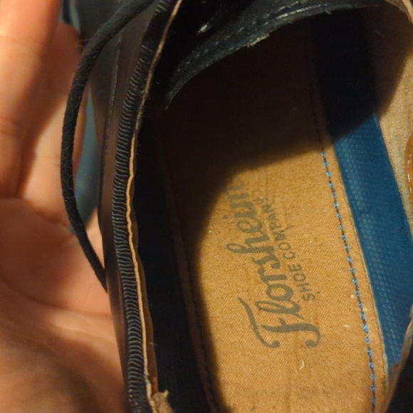 EUC Florsheim black  dress shoes, size 8.5 NO BOX main image 10